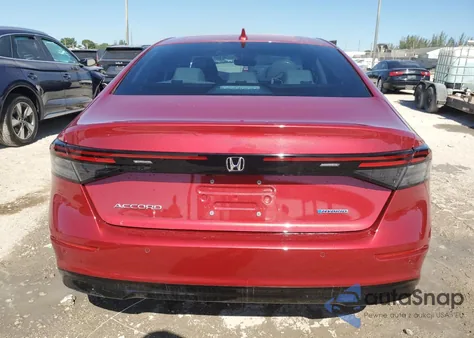 2024 Honda Accord Hybrid Exl z USA, uszkodzony, nr VIN 1HGCY2F68RA084364